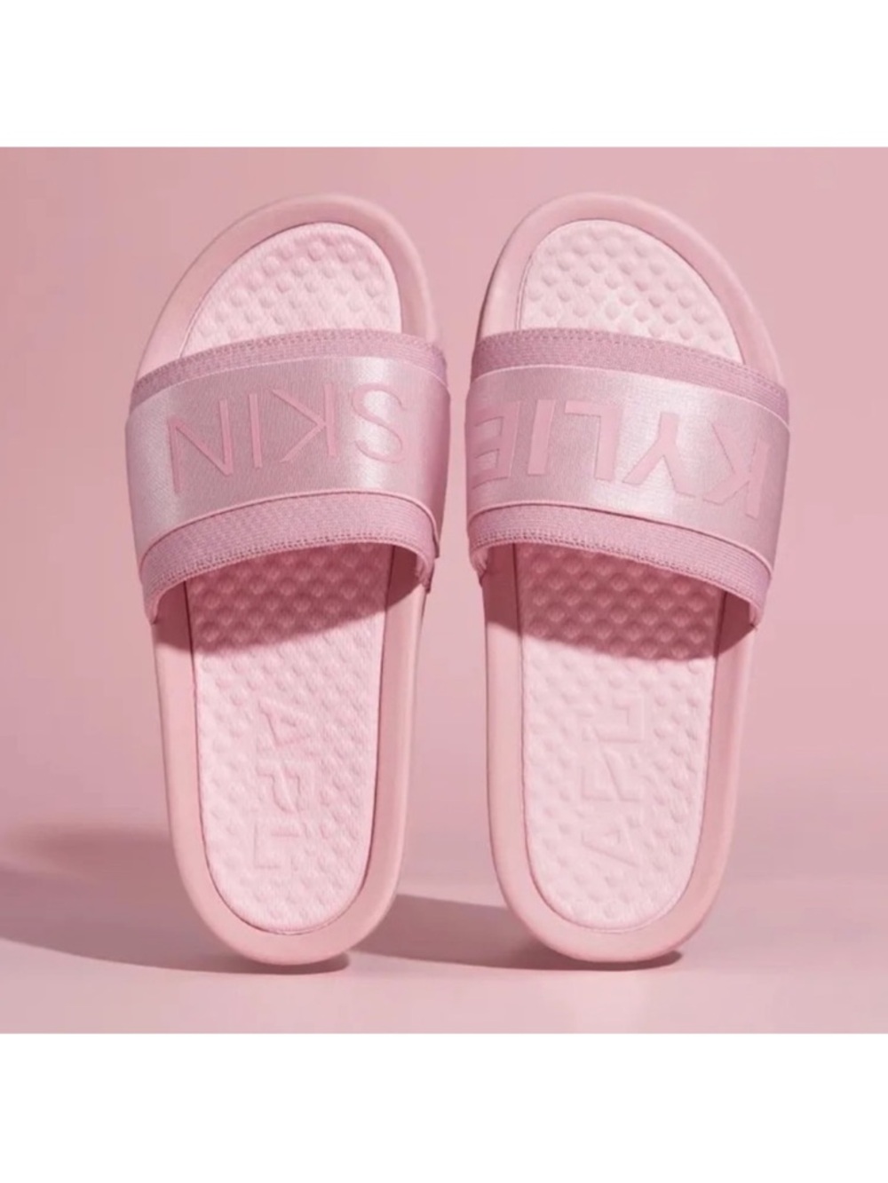 Kylie Skin X APL Slides excellent used condition like new size 8